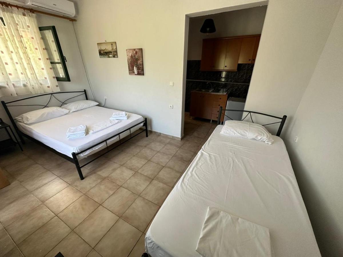 Lazari Rooms Himare Exterior foto