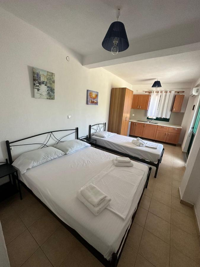 Lazari Rooms Himare Exterior foto